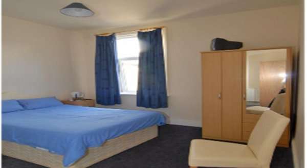 Bridges Guesthouse