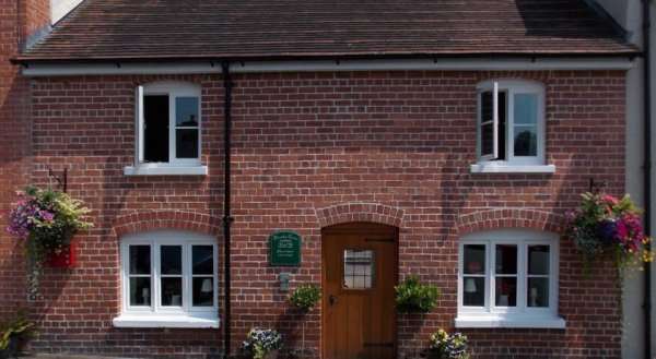 Bromley Court