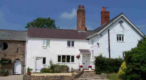 Broncoed Uchaf Country Guest House