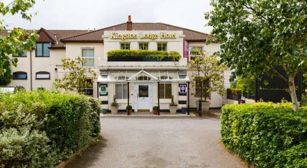 Brook Kingston Lodge Hotel