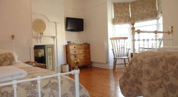 Brown's Rooms