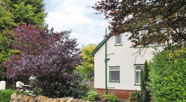 Bryn Tor - The Gardener's House