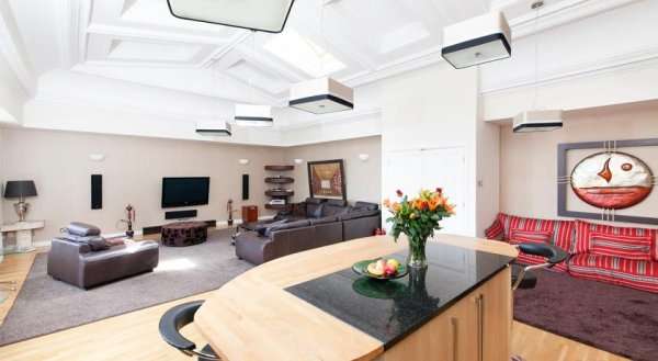 Burnets Apartments