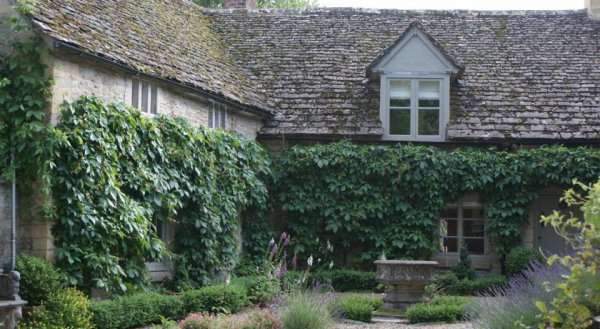 Buttress House