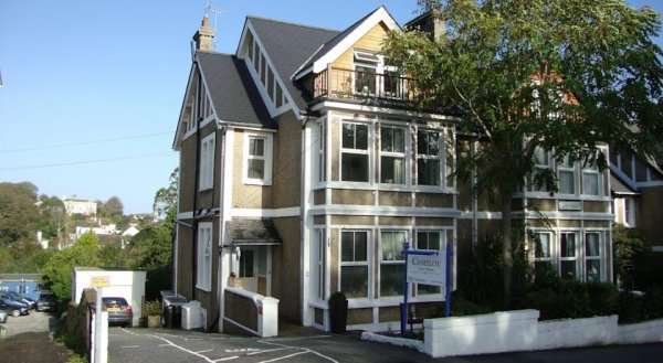 Camelot Guest House