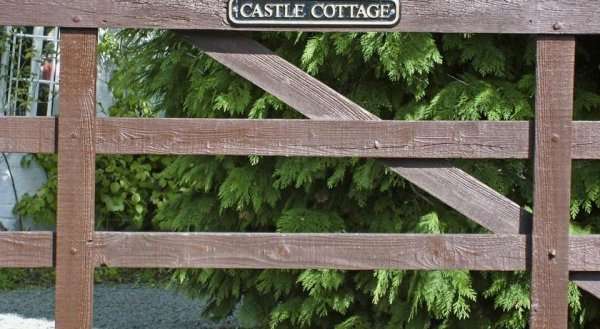 Castle Cottage