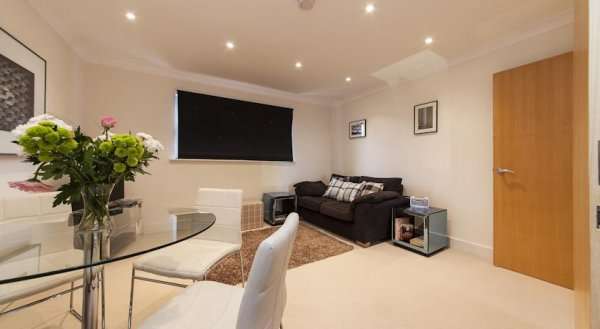 CB1 Apartments