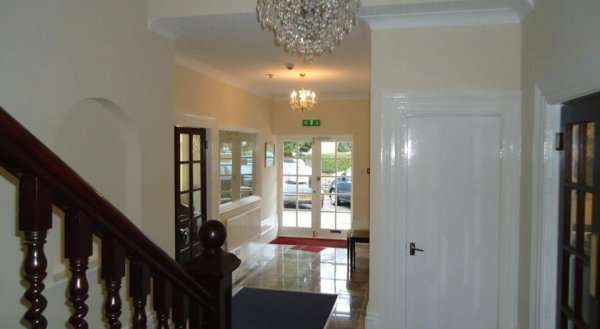 Cecil Court Hotel
