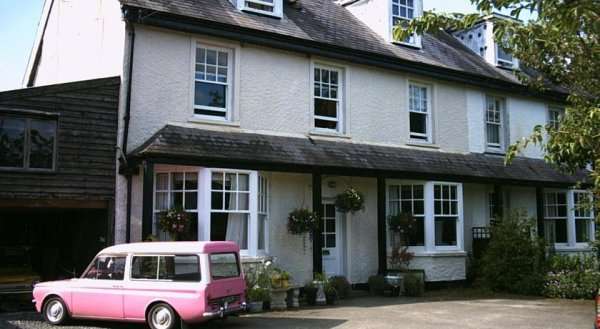 Cerdyn Villa