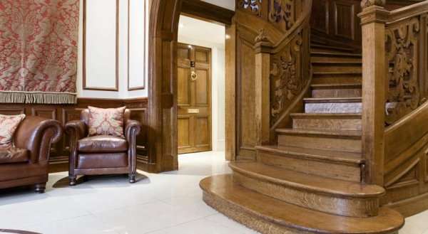Chesham Court
