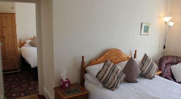 Clee House Hotel