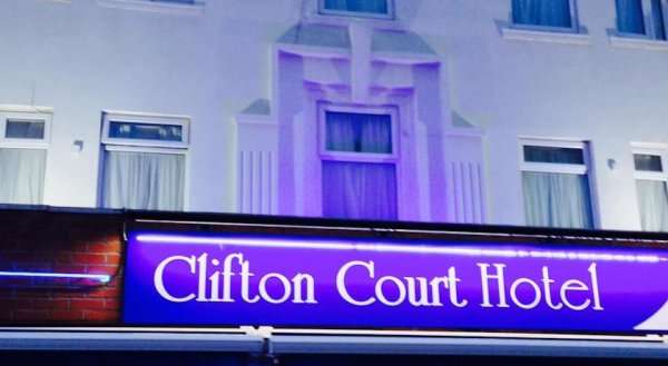 Clifton Court Hotel