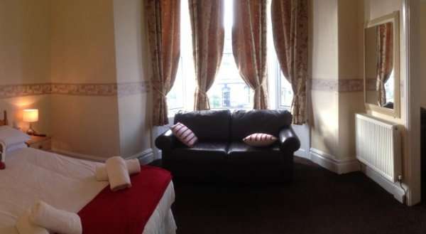 Clifton Villa Bed and Breakfast