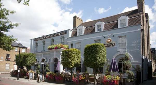 Coach & Horses Hotel