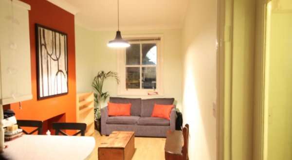 Colonnade Flat