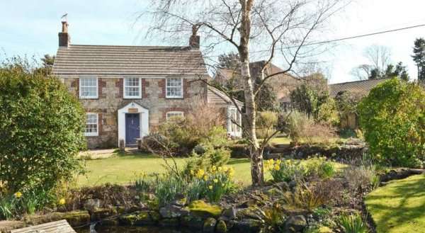 Colwell Cottage