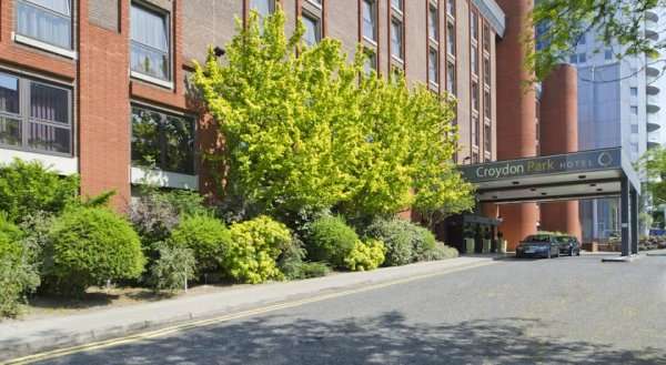 Croydon Park Hotel London