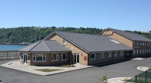 Curran Court Hotel