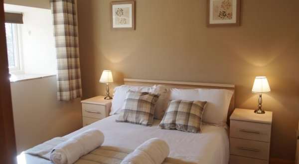 Cwmcrwth Farm Holiday Cottages