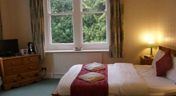 Dalesbridge House