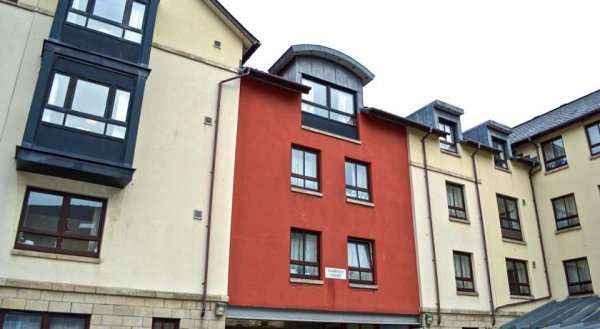 Darroch Court - Self Catering Flats
