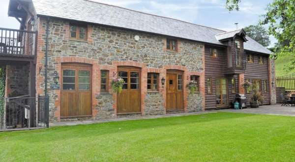 Deepwell Barn