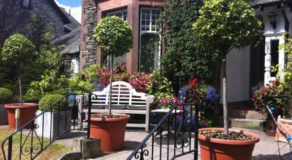 Dene House
