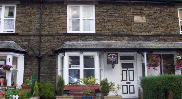 Denecrest Guest House