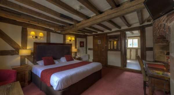 Dog & Partridge Hotel by Good Night Inns
