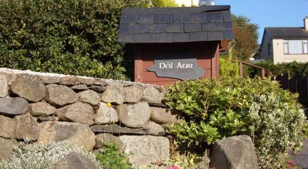 Dol aur Bed and Breakfast