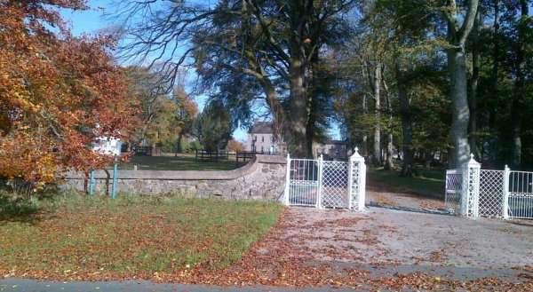 Dundrum House