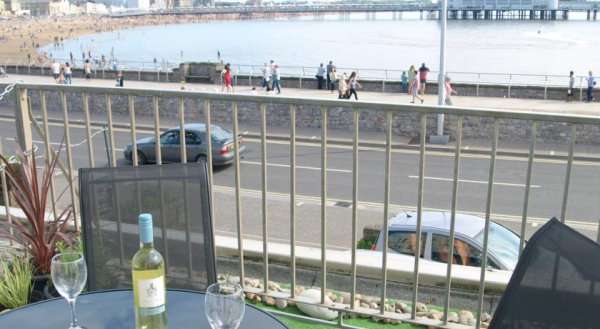 Kensington Court Holiday Apartments