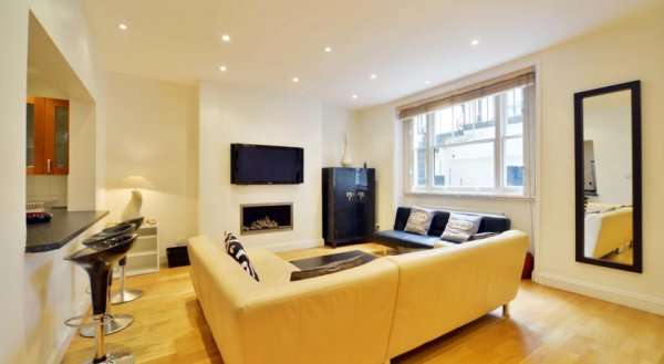 Kensington Gardens Apartment
