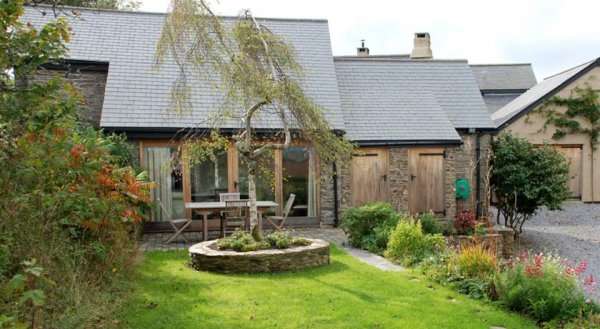 Kerswell Farmhouse