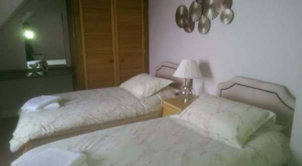Kings Arms Holiday Apartments