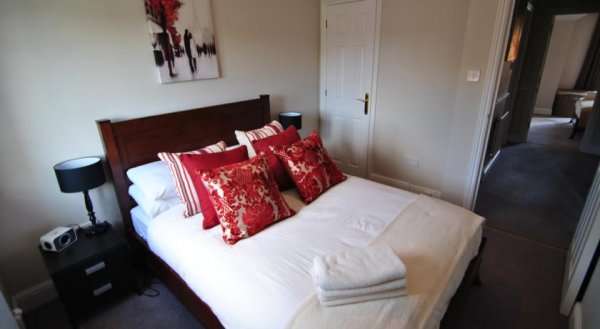 Kingstable Street Apartment 17