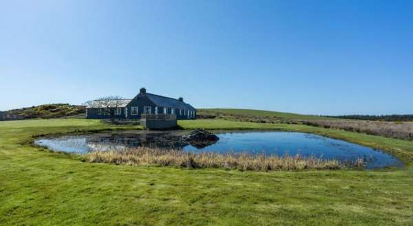 Knockniemoak Bed and Breakfast