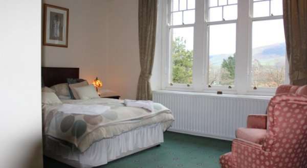 Lakeside Country Guest House