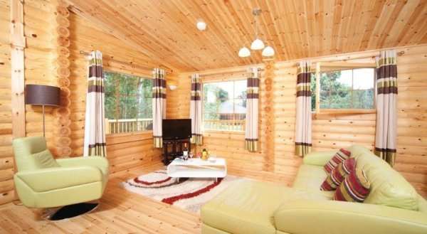 Langmere Lakes Lodges