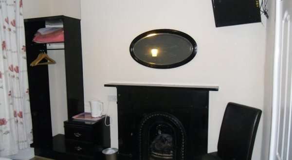 Lansdowne Guesthouse