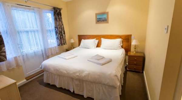 Le Chene Hotel Apartments
