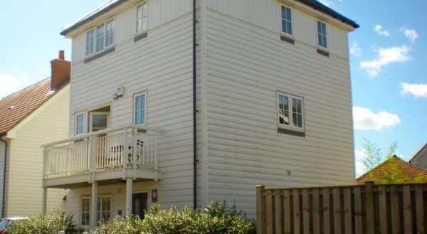 Let’s Unwind Cottages - The Salty Dog & Rock Lobster