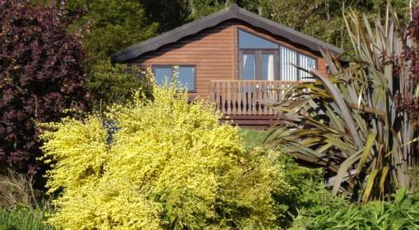Linnhe Lochside Holidays