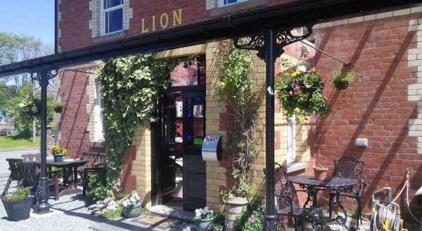 Lion Hotel