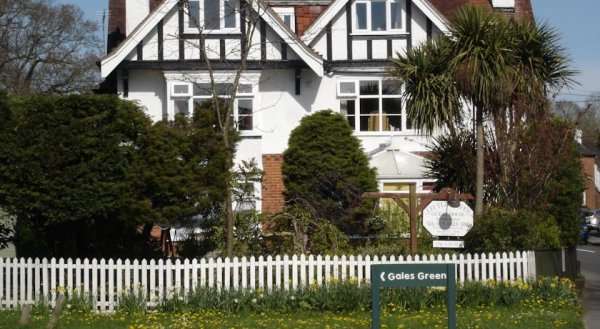 Little Hayes B&B / Guest House