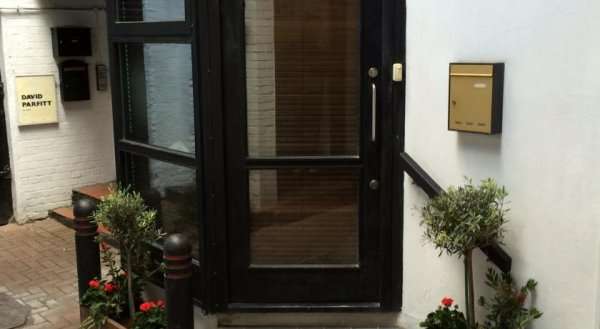 London City Court Yard Cottage
