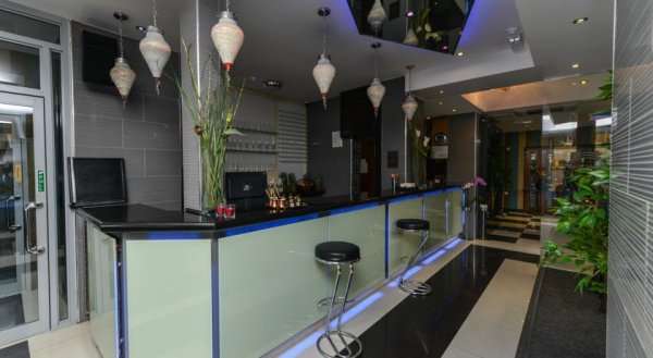 London Star Hotel