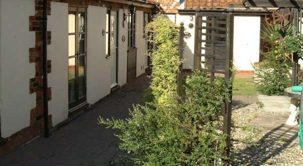 Low Farm Cottages