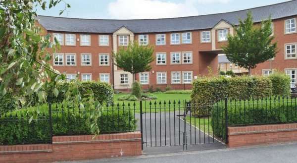 Martins Court