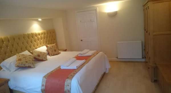 Mayville House Flat